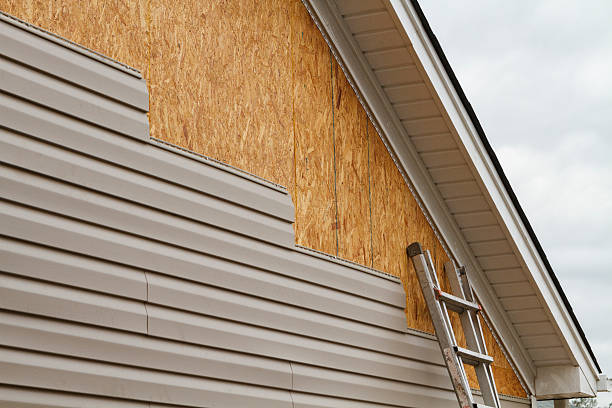 24/7 Emergency Vinyl Siding experts in Irondale, OH